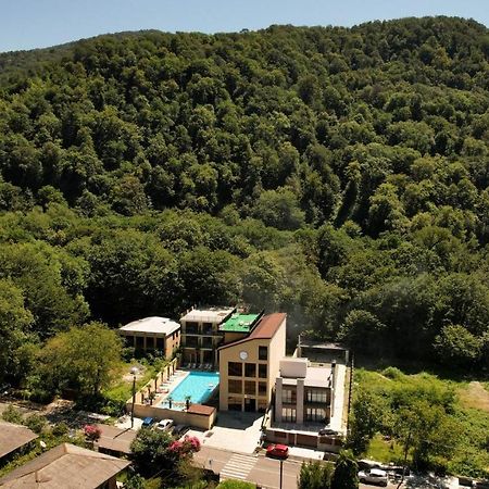 Hotel Galileo Lagodekhi Esterno foto