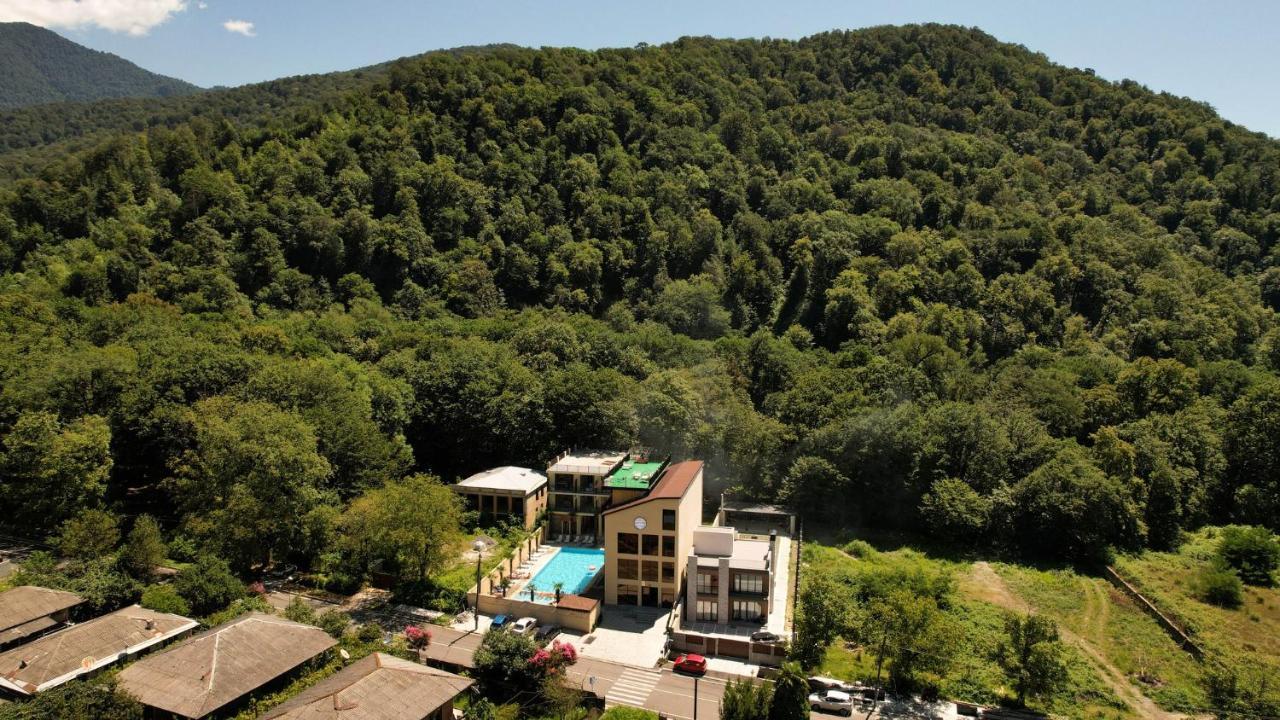 Hotel Galileo Lagodekhi Esterno foto